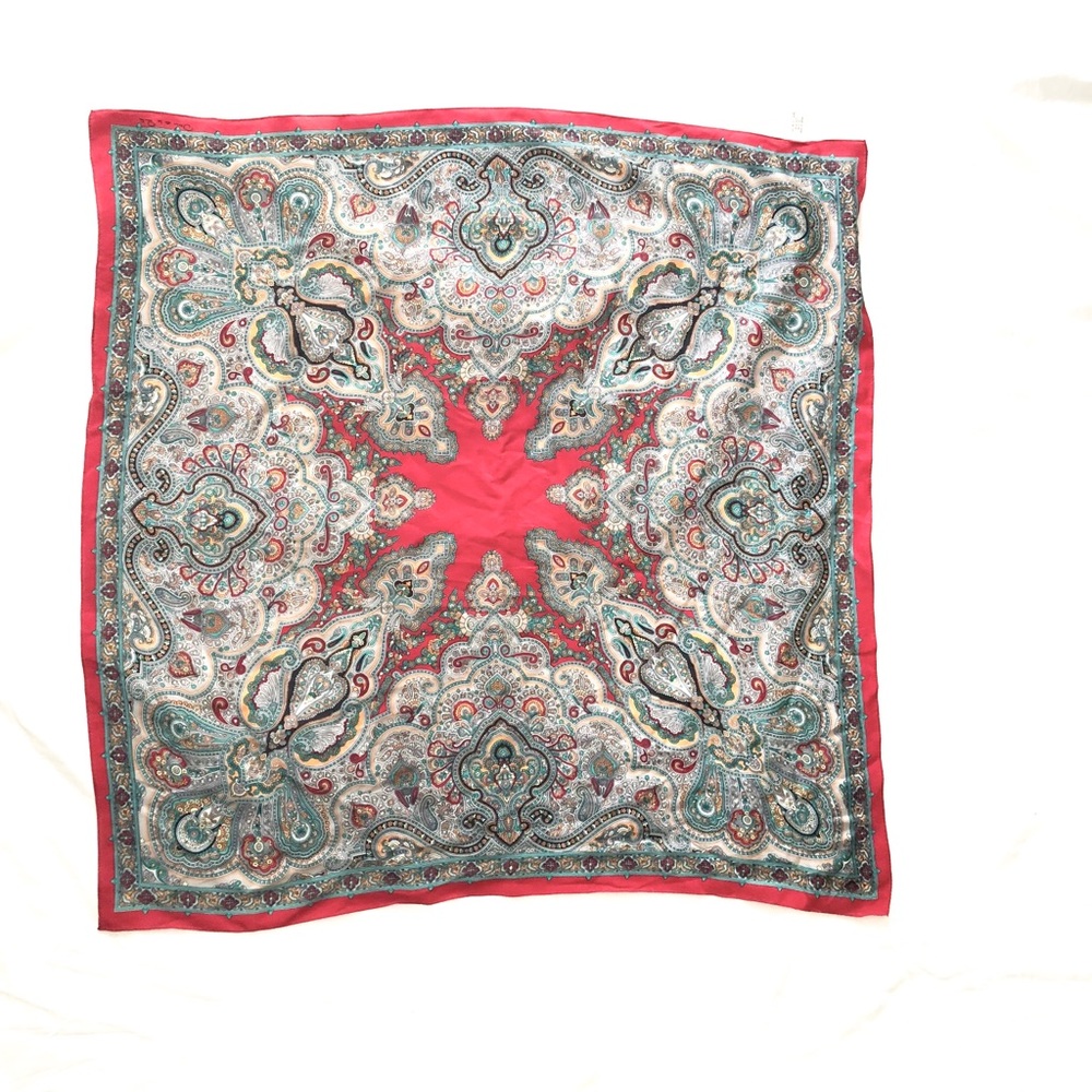 Vintage Oscar de Le Renta Scarf Silk